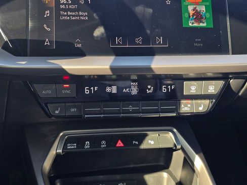 Used 2023 Audi A3 2.0T Premium image 28