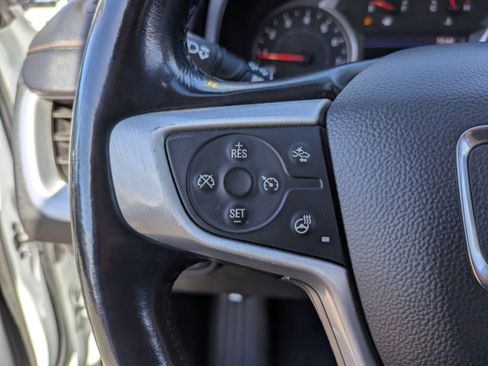 Used 2021 GMC Terrain SLT image 28