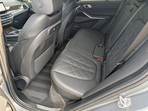 Used 2025 BMW X5 xDrive40i w/ Premium Package image 17