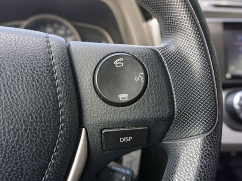 Used 2014 Toyota RAV4 LE FWD image 8
