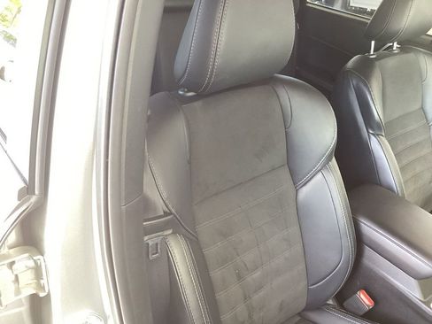 Used 2024 Mitsubishi Outlander SE Black Edition AWD/4WD image 18