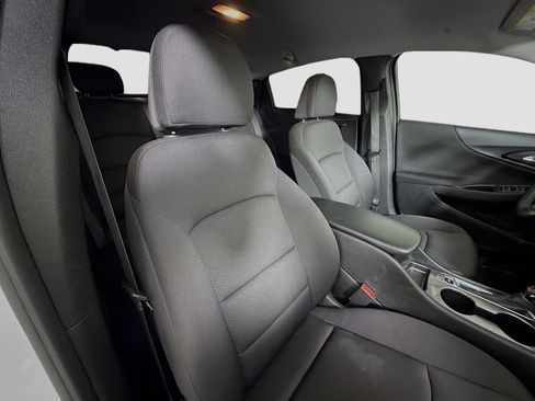 Used 2024 Chevrolet Malibu RS FWD image 24