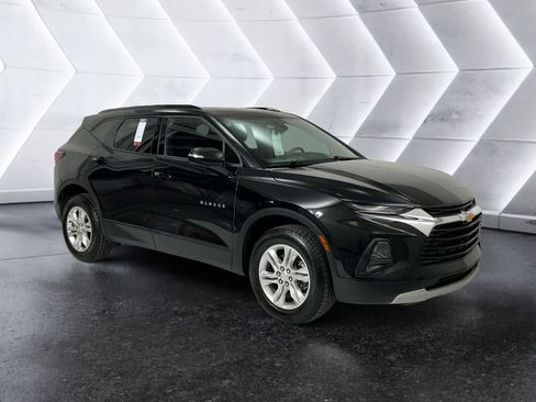 Used 2022 Chevrolet Blazer LT image 1