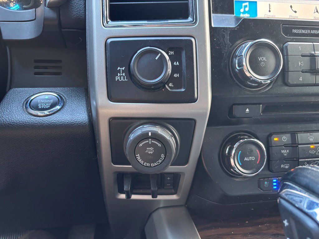 Used 2018 Ford F150 Lariat AWD/4WD image 37