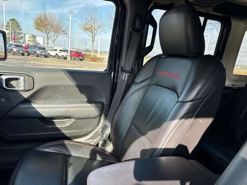 Used 2022 Jeep Wrangler Unlimited Rubicon image 18