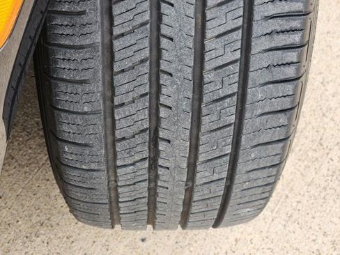 Used 2022 Buick Encore GX Select w/ Sport Touring Package image 18