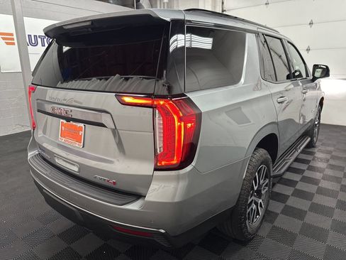 Used 2024 GMC Yukon AT4 w/ Technology Package AWD/4WD image 10
