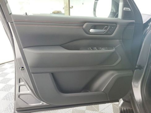 New 2026 Nissan Armada PRO-4X w/ Captain's Chari Seat Package image 27