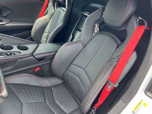 Certified 2026 Chevrolet Corvette Stingray Preferred Conv w/ Z51 Performance Package RWD image 12