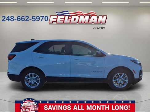 Used 2023 Chevrolet Equinox LS w/ LS Convenience Package image 7