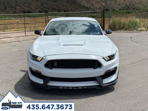 Used 2016 Ford Mustang Shelby GT350 w/ Technology Package RWD image 8