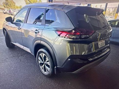 Certified 2023 Nissan Rogue SV w/ SV Premium B Package FWD image 10