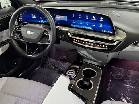 Certified 2024 Cadillac Lyriq Sport RWD image 46