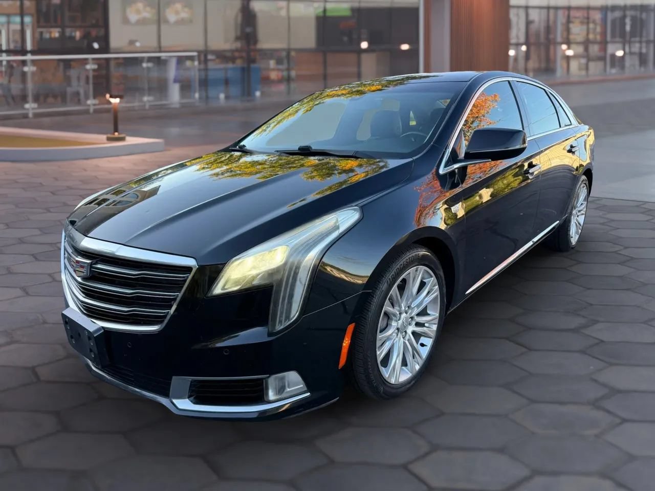 Used 2018 Cadillac XTS Luxury AWD/4WD image 1