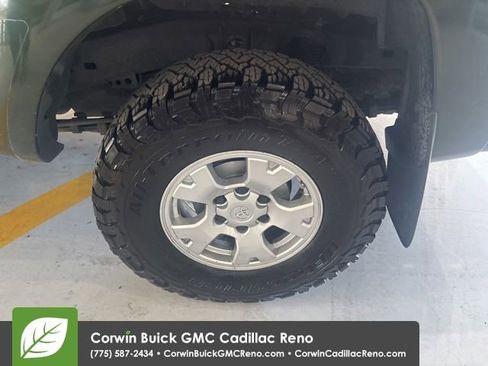 Used 2013 Toyota Tacoma 4x4 Double Cab w/ SR5 Pkg image 28