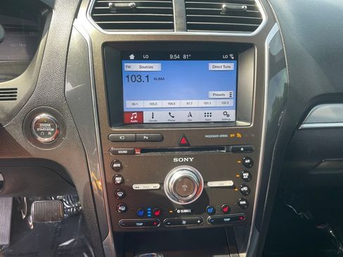 Used 2018 Ford Explorer Sport w/ Equipment Group 401A AWD/4WD image 28