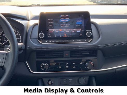 Used 2025 Nissan Rogue S image 5