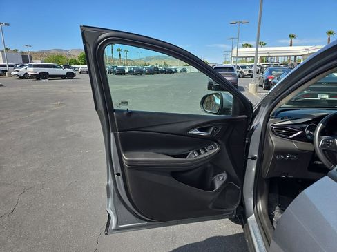 Used 2023 Buick Encore GX Select FWD image 20