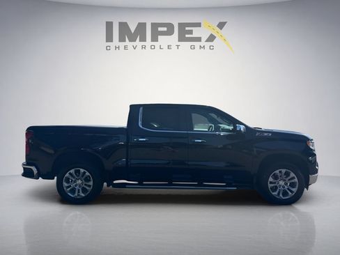 Used 2025 Chevrolet Silverado 1500 LTZ w/ Z71 Off-Road Package AWD/4WD image 5