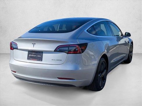 Used 2018 Tesla Model 3 Long Range image 5