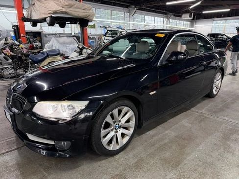 Used 2013 BMW 328i Convertible RWD image 1