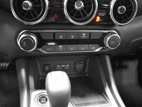 New 2025 Nissan Sentra SV image 19