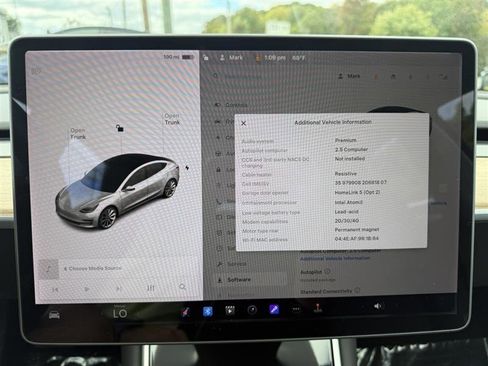 Used 2018 Tesla Model 3 Long Range image 17