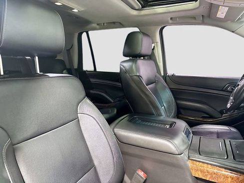 Used 2020 Chevrolet Tahoe LT AWD/4WD image 33