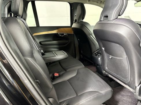Used 2024 Volvo XC90 B6 Plus w/ Protection Package Premier image 17