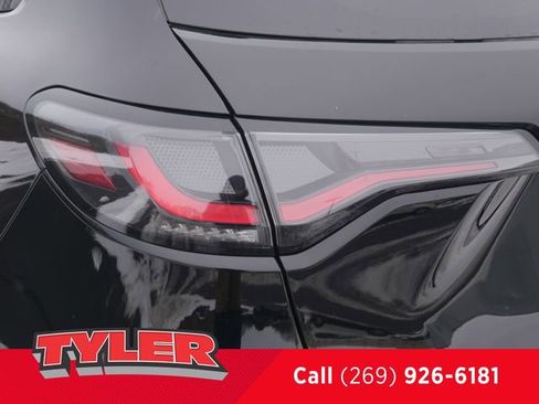 New 2026 Honda HR-V EX-L image 12