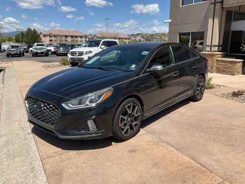 Used 2018 Hyundai Sonata Sport FWD image 3