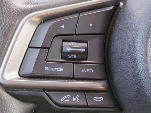 Used 2023 Subaru Forester Limited image 26