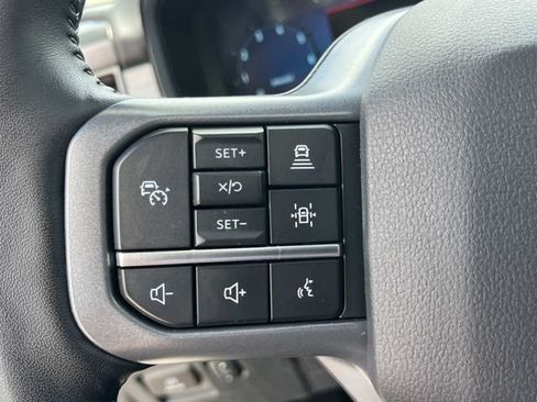 Used 2024 Ford F150 Lariat AWD/4WD image 37