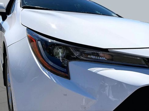 Certified 2022 Toyota Corolla LE w/ LE Convenience Package FWD image 27