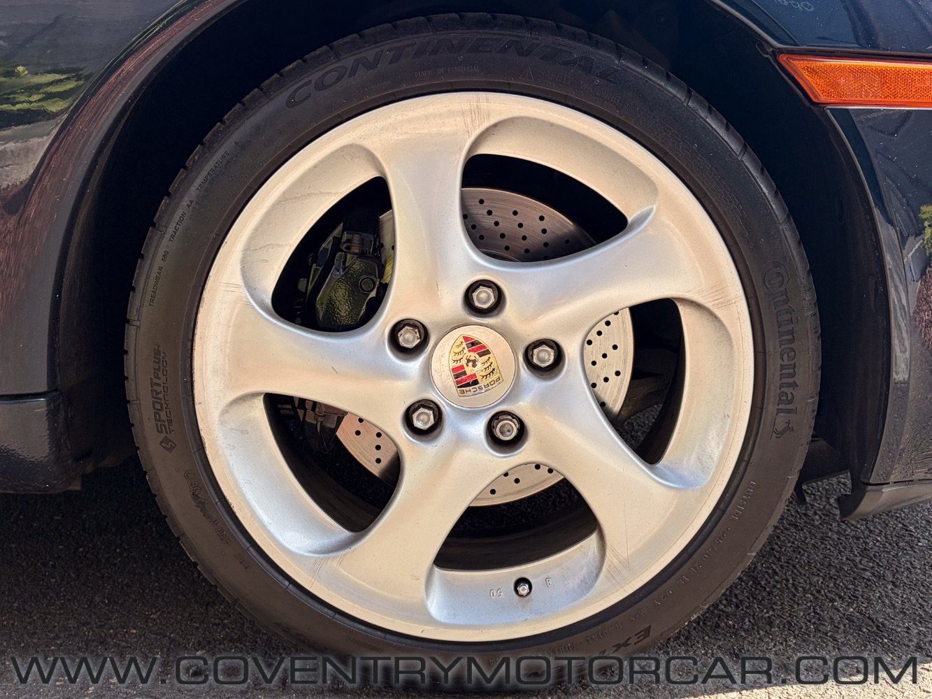 Used 2004 Porsche 911 Carrera RWD image 9