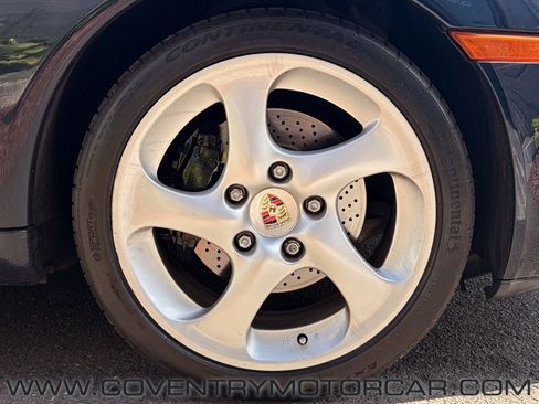 Used 2004 Porsche 911 Carrera RWD image 9