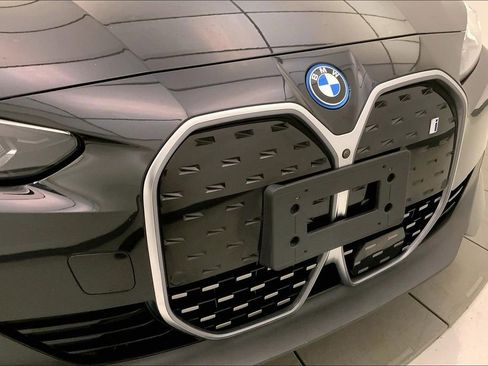 Certified 2023 BMW i4 eDrive35 RWD image 29
