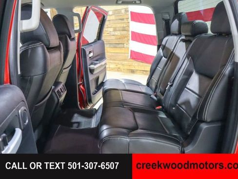 Used 2019 Toyota Tundra SR5 w/ SR5 Upgrade Package AWD/4WD image 14