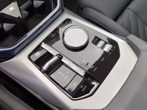 Certified 2026 BMW X3 xDrive30 w/ Premium Package image 25