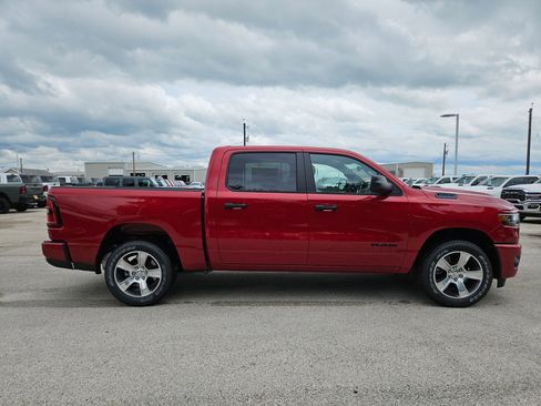 New 2026 RAM 1500 Express RWD image 2