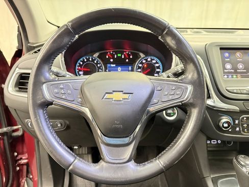 Used 2020 Chevrolet Equinox LT image 28
