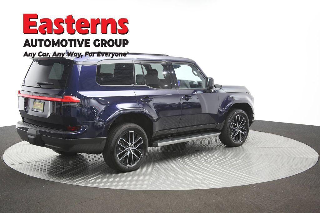 Used 2025 Lexus GX 550 w/ Accessory Package (2T) AWD/4WD image 47