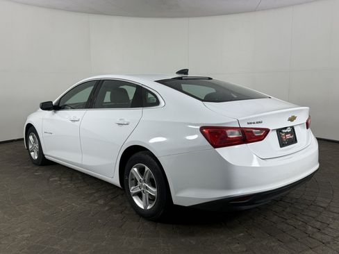Used 2025 Chevrolet Malibu LS FWD image 5