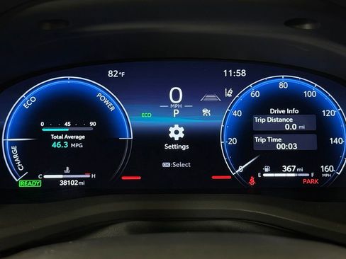 Used 2025 Toyota Camry XSE FWD image 15