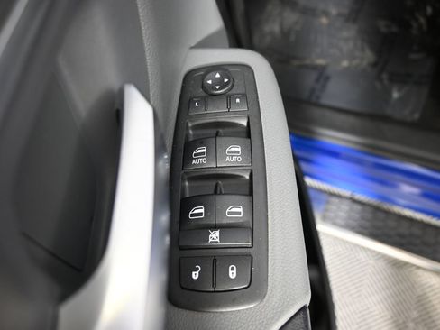 Used 2019 RAM 1500 Big Horn AWD/4WD image 19