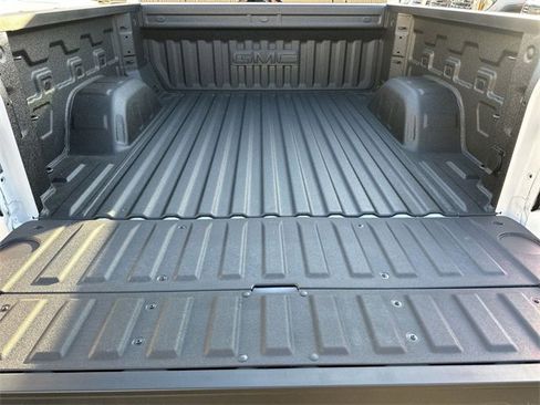 New 2026 GMC Sierra 1500 Elevation w/ LPO, Elevation Black Package image 26