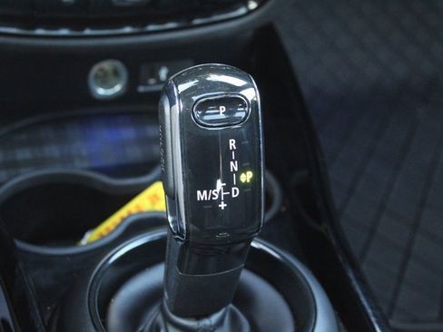 Used 2022 MINI Cooper Clubman John Cooper Works image 28