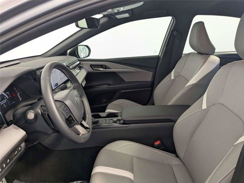 Certified 2026 Toyota Camry SE w/ Multimedia Upgrade Package FWD image 9
