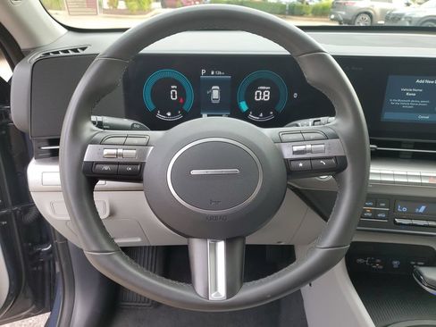 Used 2025 Hyundai Kona SEL FWD image 24