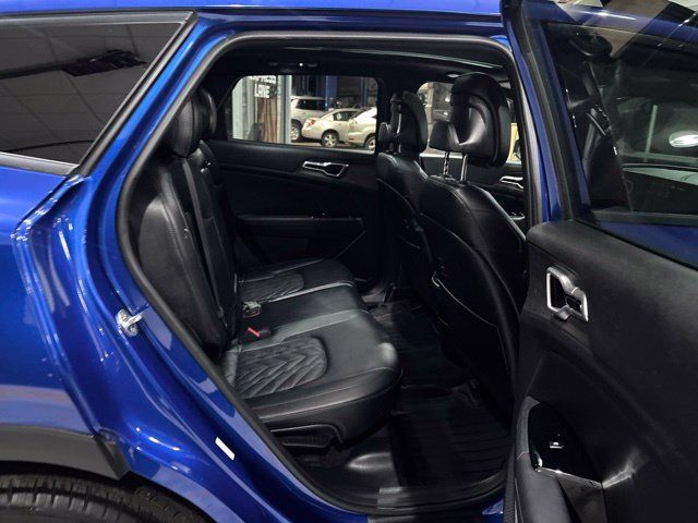 Used 2023 Kia Sportage X-Line w/ X-Line Premium Package AWD/4WD image 37